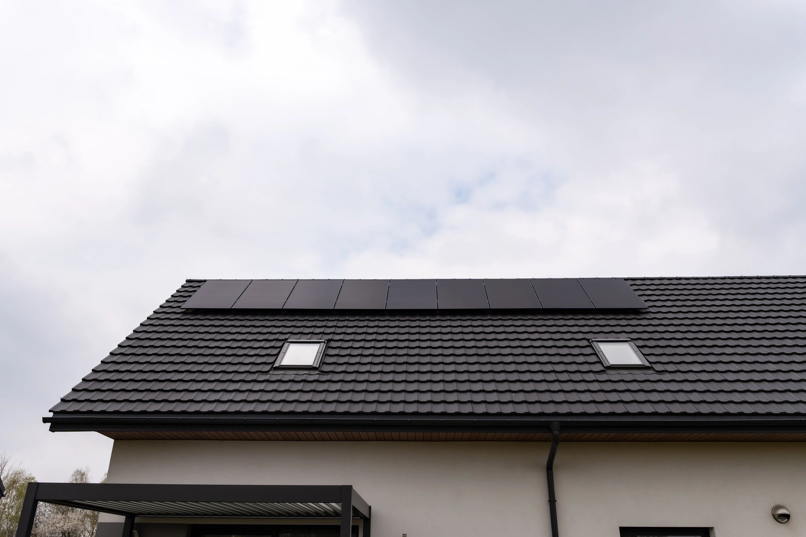 Modern home used to illustrate residential energy decisions